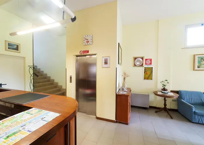 Hotel Holiday Giulianova